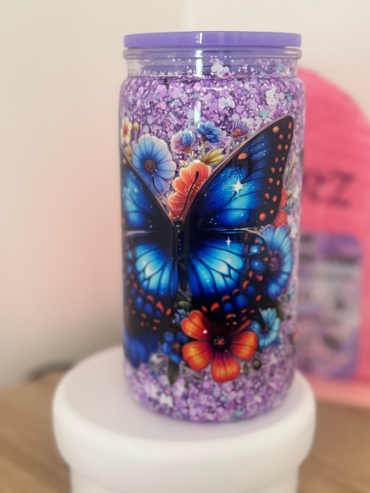 16 oz Acrylic Snowglobes