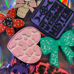 X7 RANDOM pack of straw toppers